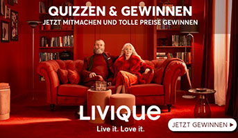 Personen auf Sofa von Livique